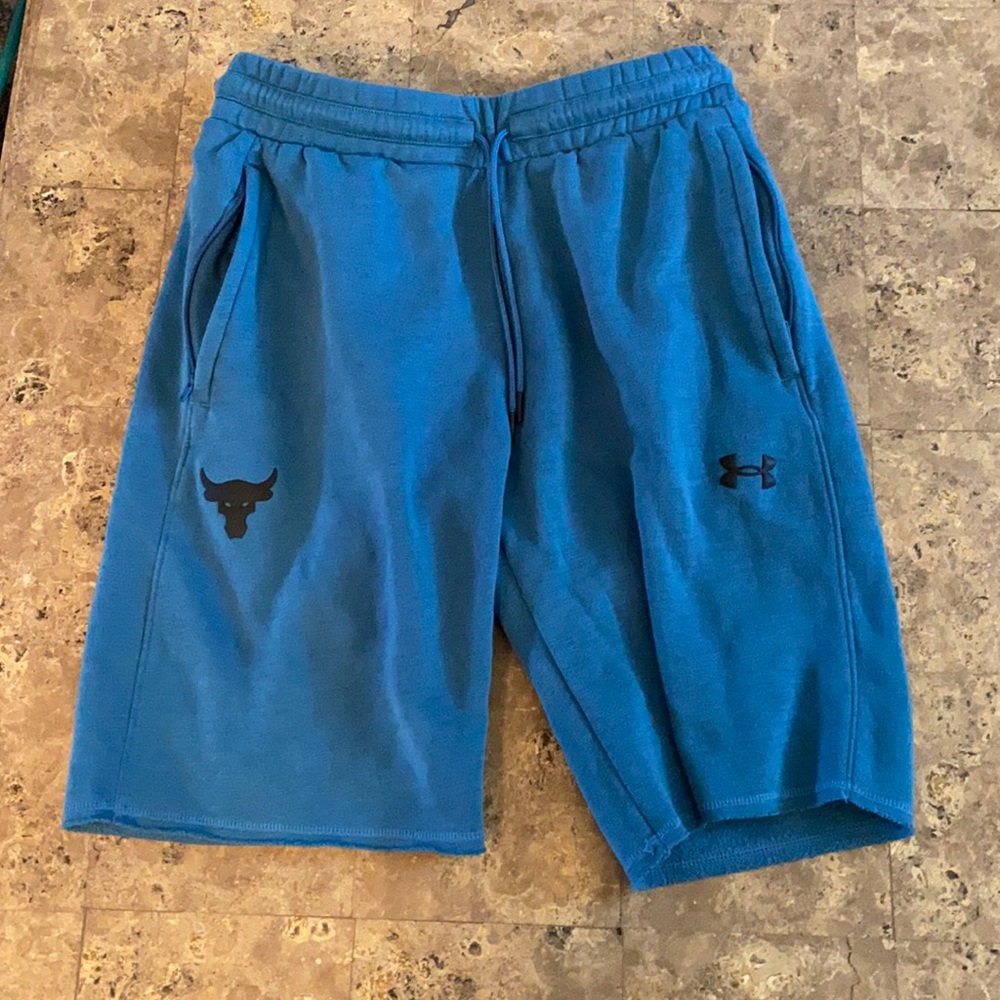 Men’s small Under Armor shorts